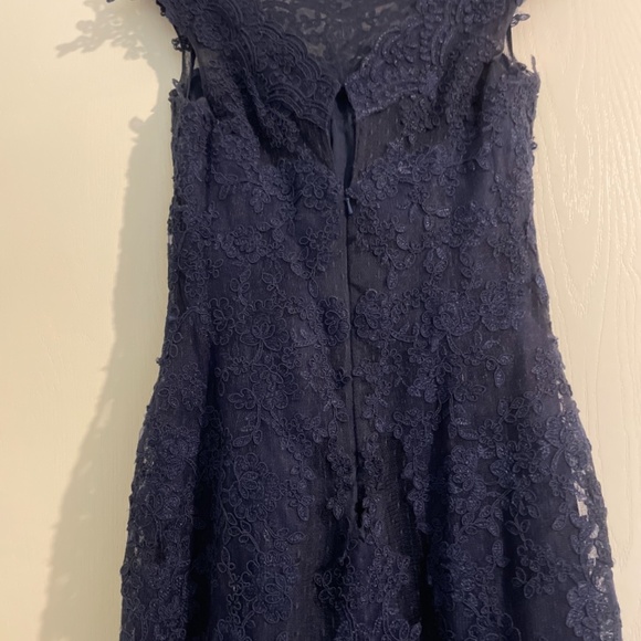 Beautiful Fit n Flare Navy evening Gown - Picture 6 of 7